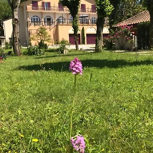 Logis Restaurant Le Castel Fleuri Hotel Saint-Jean-en-Royans